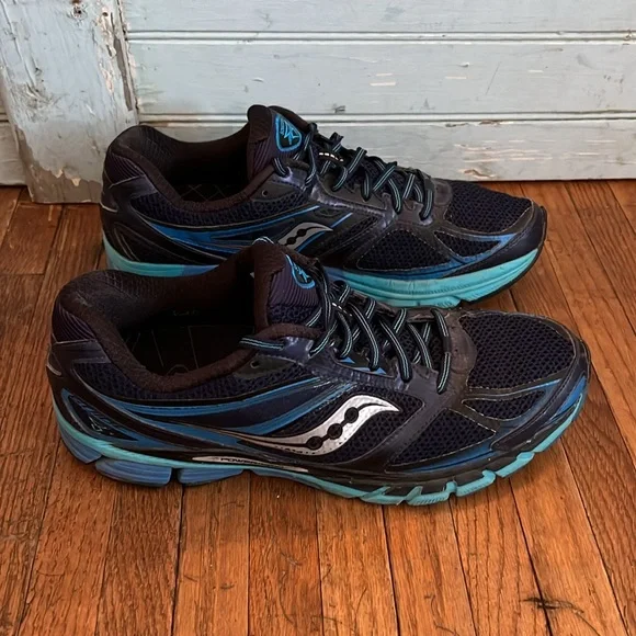 Men’s Saucony Guide Running Sneakers - Picture 4 of 10